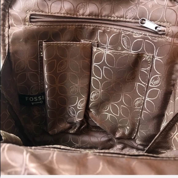 FOSSIL adjustable multi pocket iPad crossbody purse bag - Picture 7 of 10